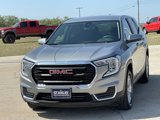 Used 2024 GMC Terrain SLE image 3