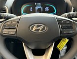 New 2025 Hyundai Venue SE image 5