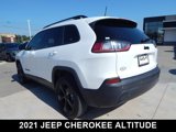 Used 2021 Jeep Cherokee Latitude Plus image 4