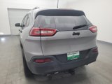 Used 2016 Jeep Cherokee Sport image 6