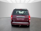 Used 2009 Chrysler Town & Country Touring image 6