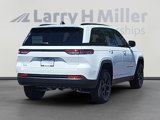 New 2025 Jeep Grand Cherokee Altitude image 5