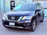 Used 2017 Nissan Pathfinder S image 4