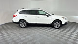 Used 2018 Subaru Outback 3.6R Touring image 3