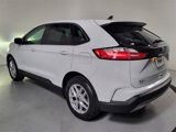 Used 2023 Ford Edge SEL image 6