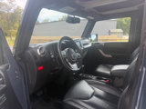 Used 2017 Jeep Wrangler Unlimited Rubicon image 2