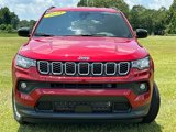 New 2025 Jeep Compass Latitude image 2