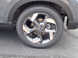 New 2025 Hyundai Venue SEL image 4