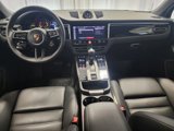 Certified 2024 Porsche Macan image 6
