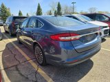 Used 2018 Ford Fusion SE w/ Fusion SE Technology Package image 3