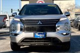 Used 2022 Mitsubishi Outlander ES image 2