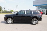 New 2025 Jeep Grand Cherokee Laredo X w/ Luxury Tech Group I image 4