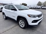 New 2025 Jeep Compass Latitude image 4