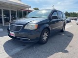 Used 2013 Chrysler Town & Country Touring image 2