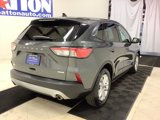 Certified 2020 Ford Escape SE image 3