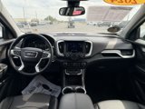 Used 2024 GMC Terrain SLT image 6