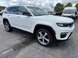 Used 2023 Jeep Grand Cherokee Limited image 4