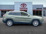 Used 2019 Jeep Cherokee Latitude w/ Popular Appearance Group image 4