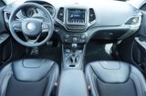 Used 2022 Jeep Cherokee Trailhawk image 3