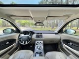 Used 2018 Land Rover Range Rover Evoque SE image 2
