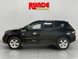 Used 2017 Jeep Compass Latitude image 2