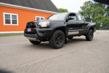 Used 2014 Toyota Tacoma 4x4 Access Cab image 2