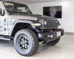 Used 2024 Jeep Wrangler Unlimited Rubicon image 3