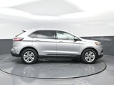 Used 2019 Ford Edge SEL w/ Equipment Group 201A image 3