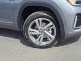 Used 2024 Volkswagen Atlas Cross Sport SEL R-Line image 2