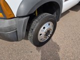 Used 2005 Ford F450 2WD Regular Cab Super Duty image 4