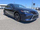 Used 2022 Toyota Camry SE image 2