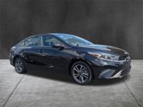 Used 2023 Kia Forte LXS image 2