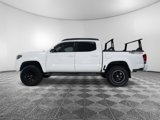 Used 2017 Toyota Tacoma SR5 image 2