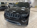 Used 2017 Jeep Grand Cherokee Limited w/ Luxury Group II image 2
