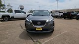 Used 2021 Nissan Rogue SV image 3