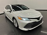 Used 2018 Toyota Camry XLE image 2