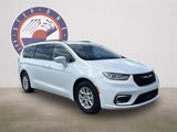 Used 2022 Chrysler Pacifica Touring-L image 1