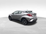 Used 2020 Toyota C-HR XLE image 4