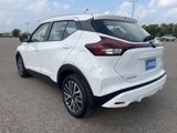 Certified 2022 Nissan Kicks SV image 5