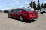 Used 2022 Nissan Altima 2.5 SR image 2