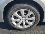 Used 2020 Toyota Corolla LE image 5
