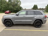 Used 2020 Jeep Grand Cherokee Altitude image 2