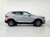 Certified 2025 Volvo XC40 B5 Core image 4