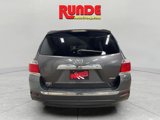 Used 2013 Toyota Highlander 4WD image 4