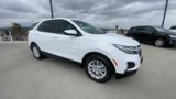 Used 2022 Chevrolet Equinox LT image 2