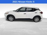 Used 2021 Nissan Kicks S image 2