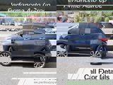 Used 2017 Hyundai Santa Fe SE image 6