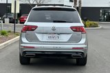 Certified 2021 Volkswagen Tiguan SEL Premium R-Line image 5