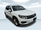 Used 2016 Volkswagen Tiguan SE image 4