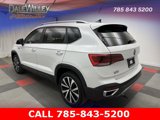 Used 2022 Volkswagen Taos SE image 4